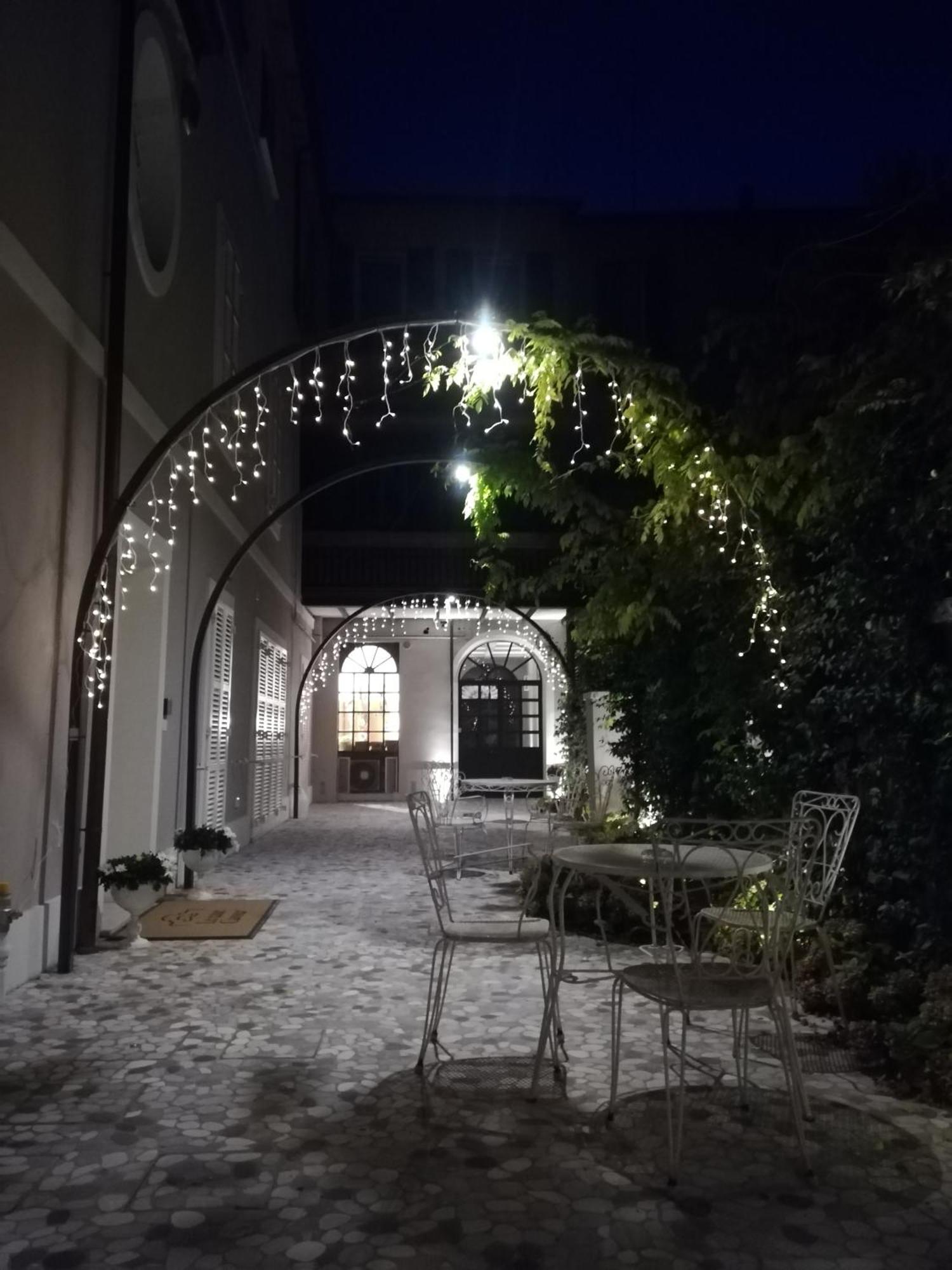 Le Case Cavour Ravenna Esterno foto